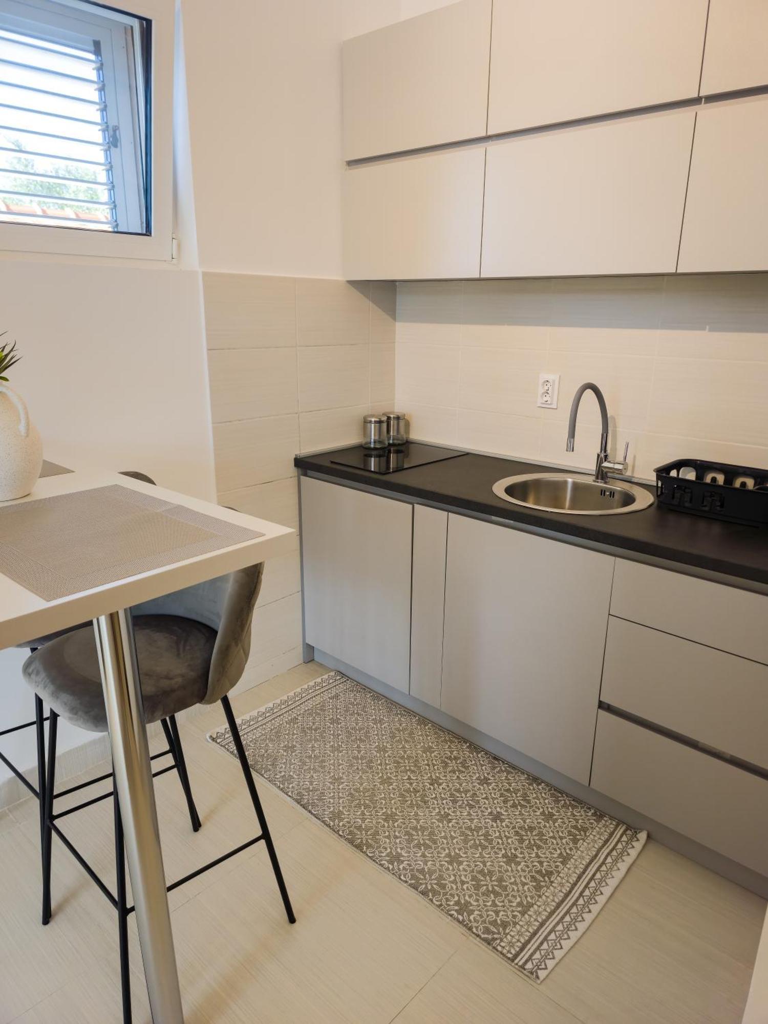 Boulevard Apartments Kotor Exterior photo